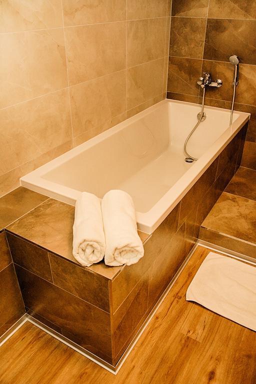 מרטין Hotel Victoria מראה חיצוני תמונה