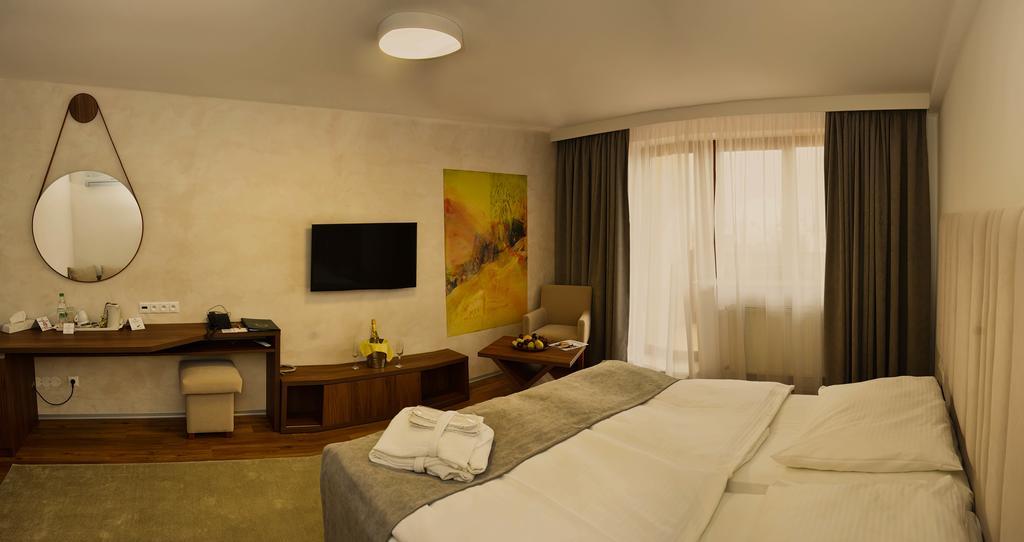מרטין Hotel Victoria מראה חיצוני תמונה