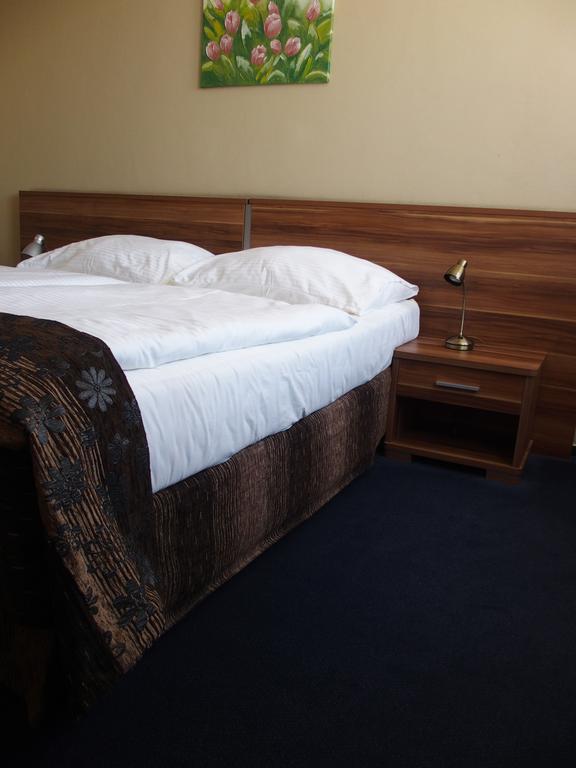 מרטין Hotel Victoria מראה חיצוני תמונה