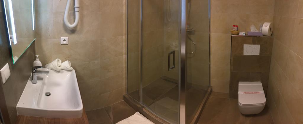 מרטין Hotel Victoria מראה חיצוני תמונה