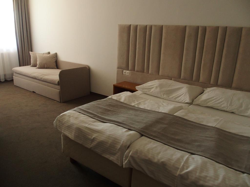 מרטין Hotel Victoria מראה חיצוני תמונה