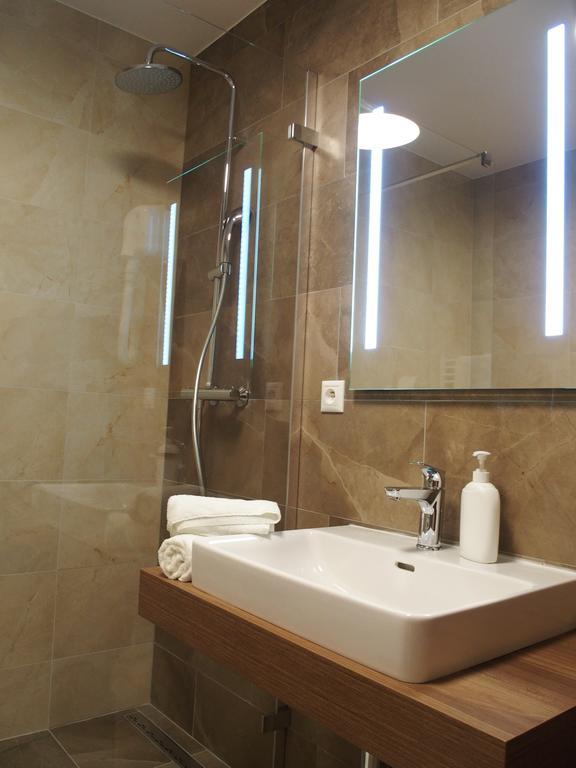 מרטין Hotel Victoria מראה חיצוני תמונה